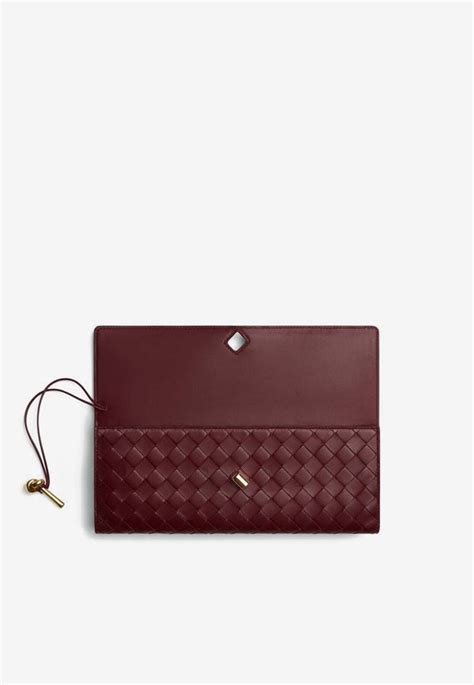 Andiamo Long Clutch in Intrecciato Lamb Leather – THAHAB KW.